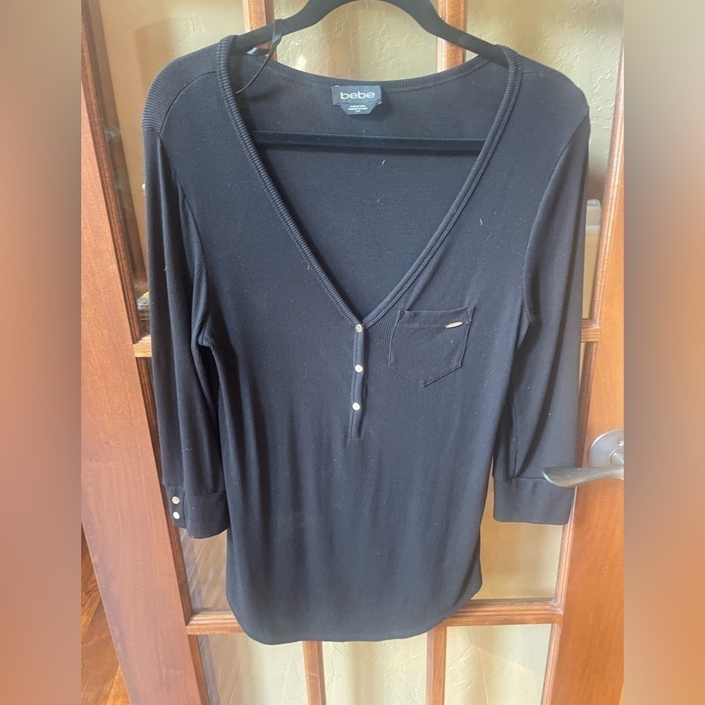 COPY - Bebe knit top. Sz l